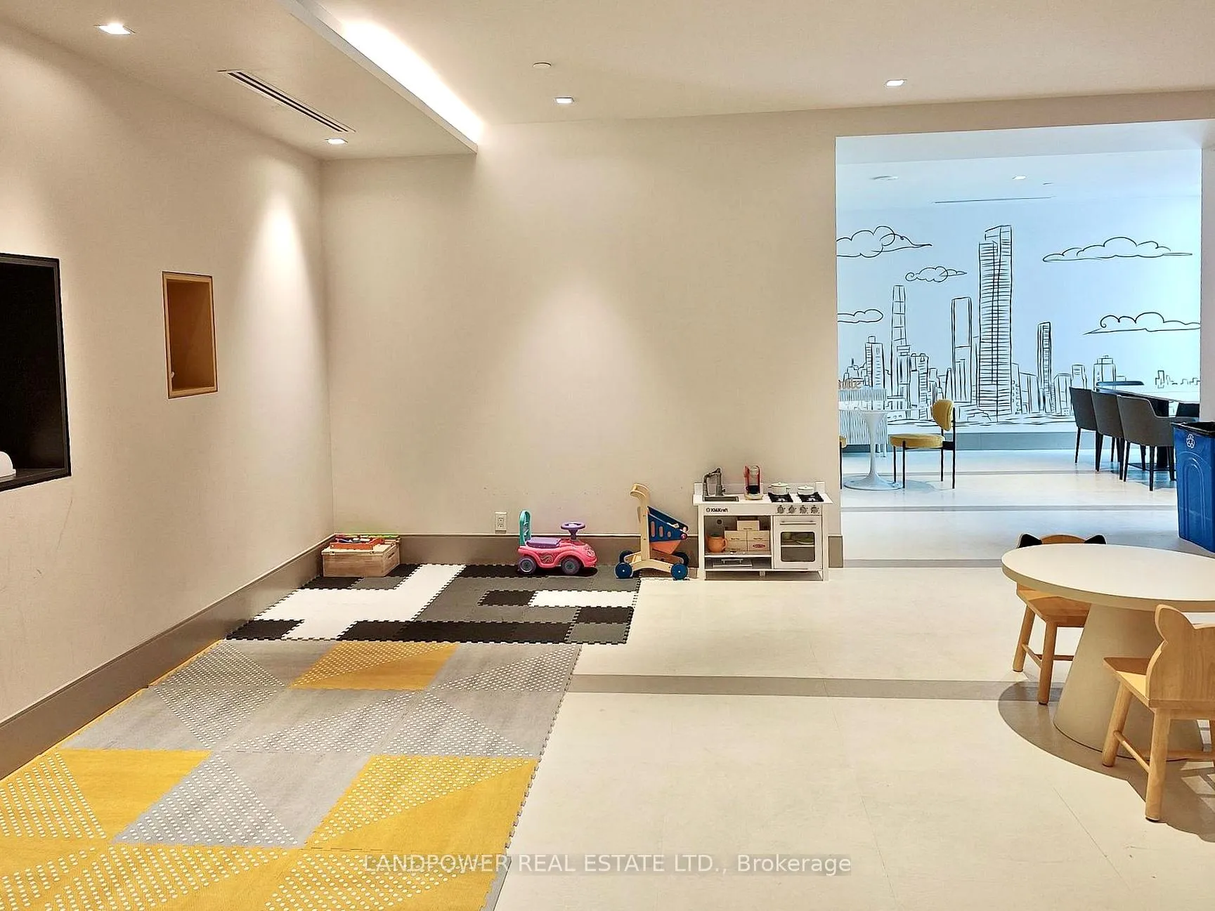 Photo 25 of Unit 1906, 12 Gandhi Lane, Markham, Commerce Valley — HOMEH