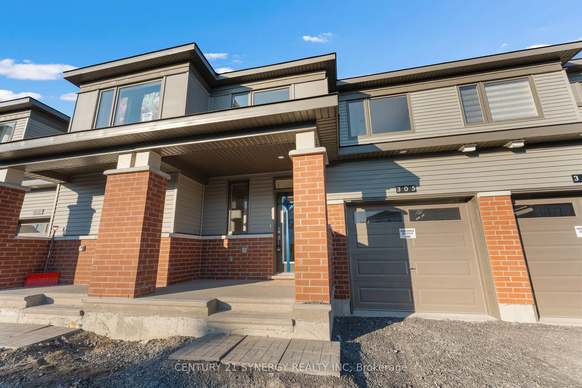 Front of 305 Cornflower Row