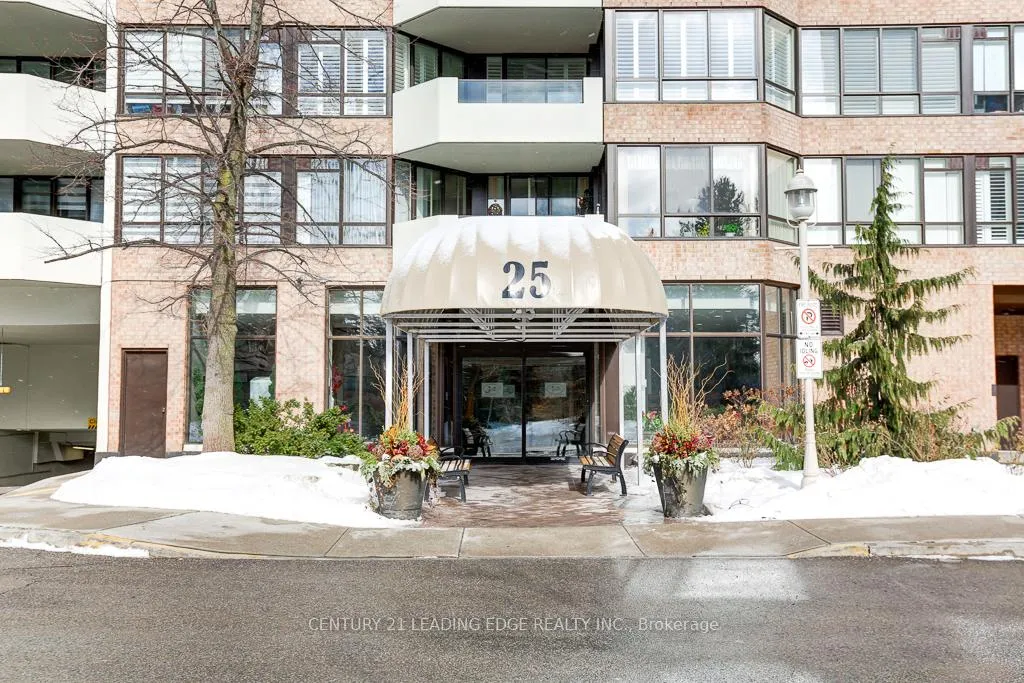 Photo 2 of Unit 321, 25 Austin Drive, Markham, Markville — HOMEH