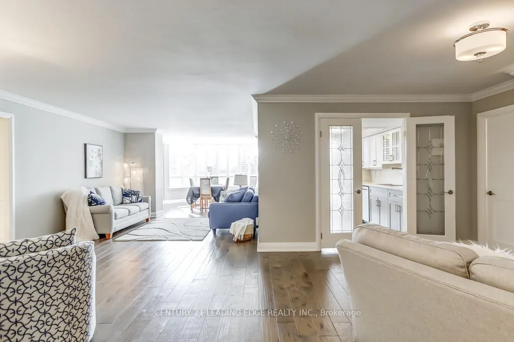 Photo 5 of Unit 321, 25 Austin Drive, Markham, Markville — HOMEH