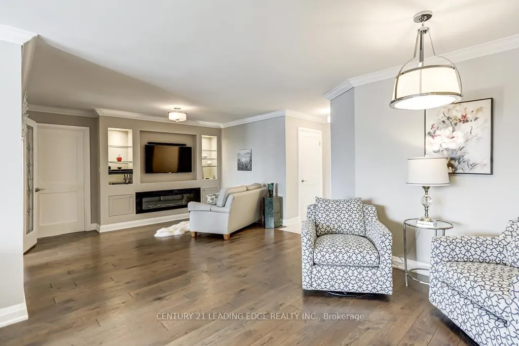 Photo 11 of Unit 321, 25 Austin Drive, Markham, Markville — HOMEH