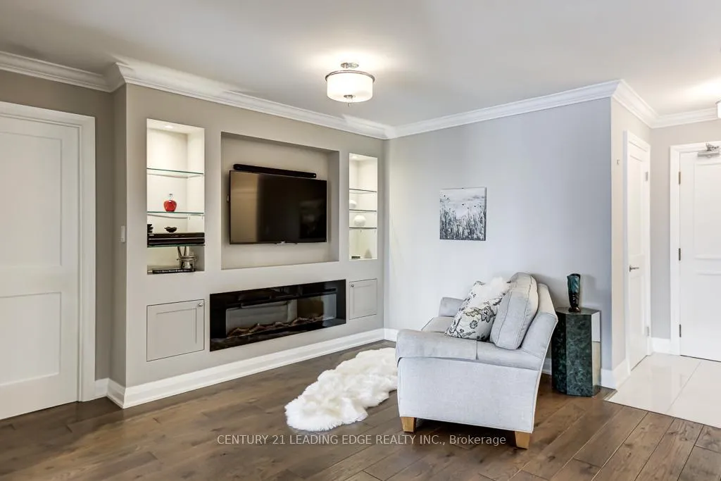 Photo 13 of Unit 321, 25 Austin Drive, Markham, Markville — HOMEH