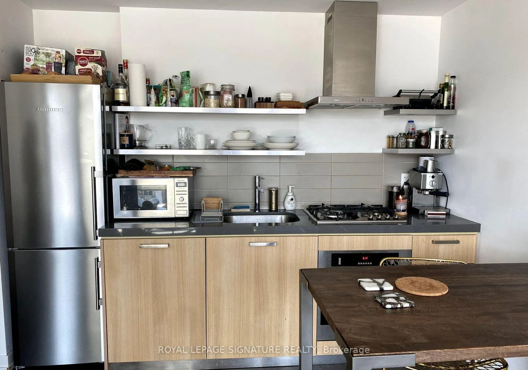 Photo 6 of Unit 719, 560 King Street W, Toronto, Waterfront Communities — HOMEH