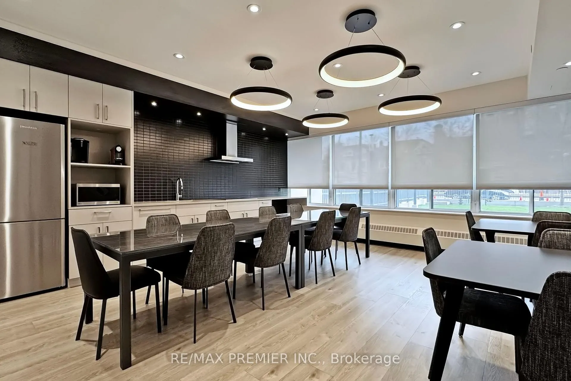 Photo 16 of Unit 804, 666 Spadina Avenue, Toronto, University — HOMEH