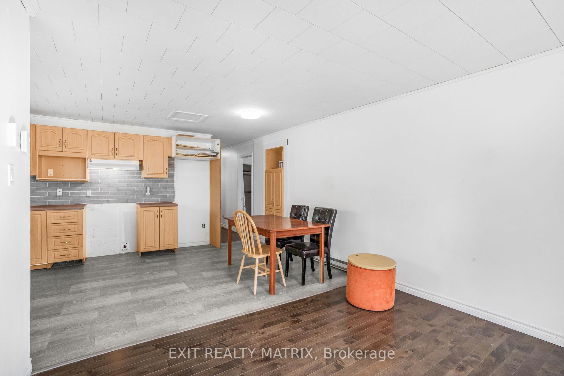 Photo 15 of 978 King Street, Champlain, L'Orignal — HOMEH