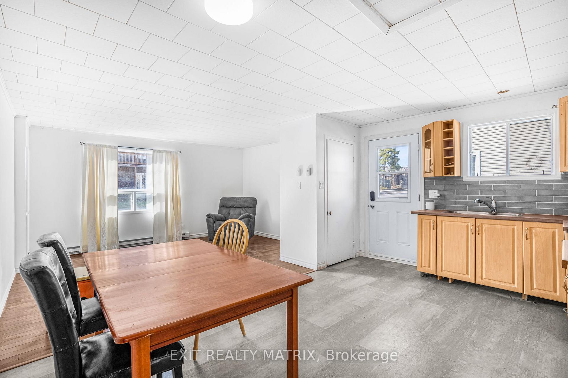 Photo 26 of 978 King Street, Champlain, L'Orignal — HOMEH