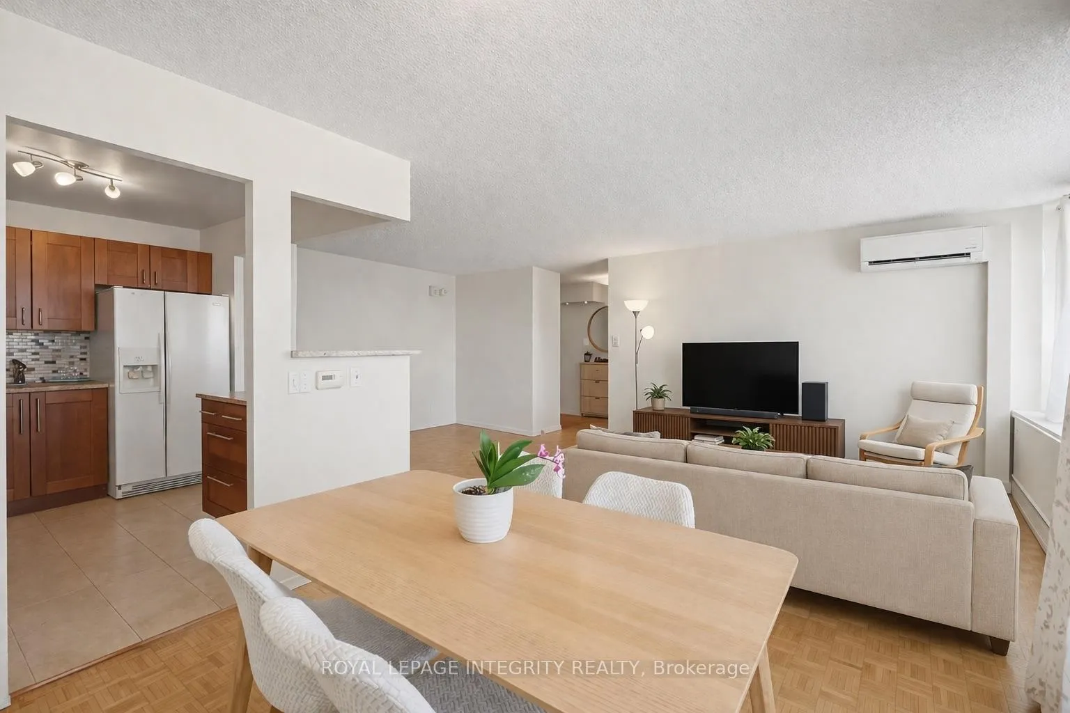 Photo 13 of Unit 803, 2625 Regina Street, Ottawa, Britannia — HOMEH