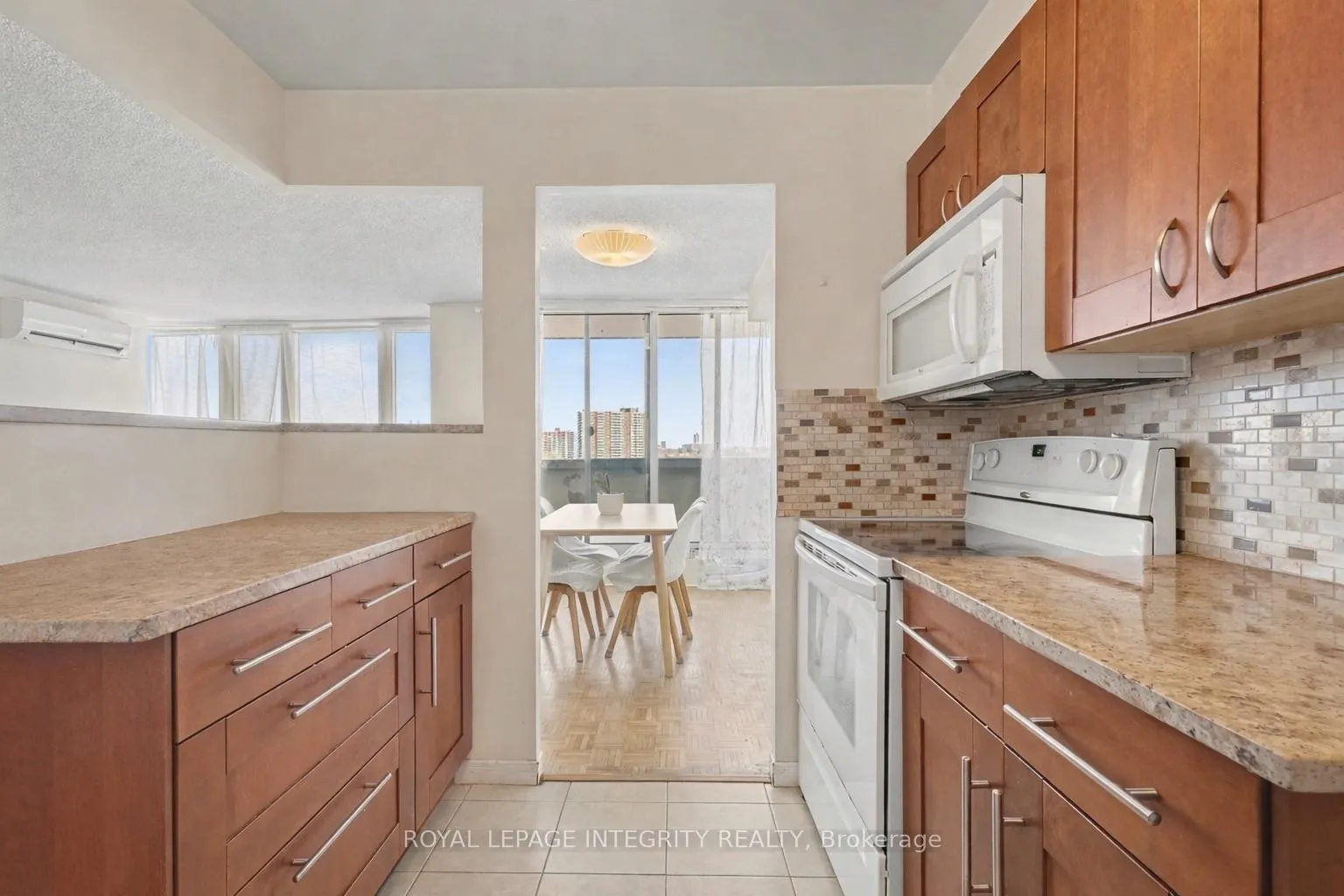 Photo 15 of Unit 803, 2625 Regina Street, Ottawa, Britannia — HOMEH