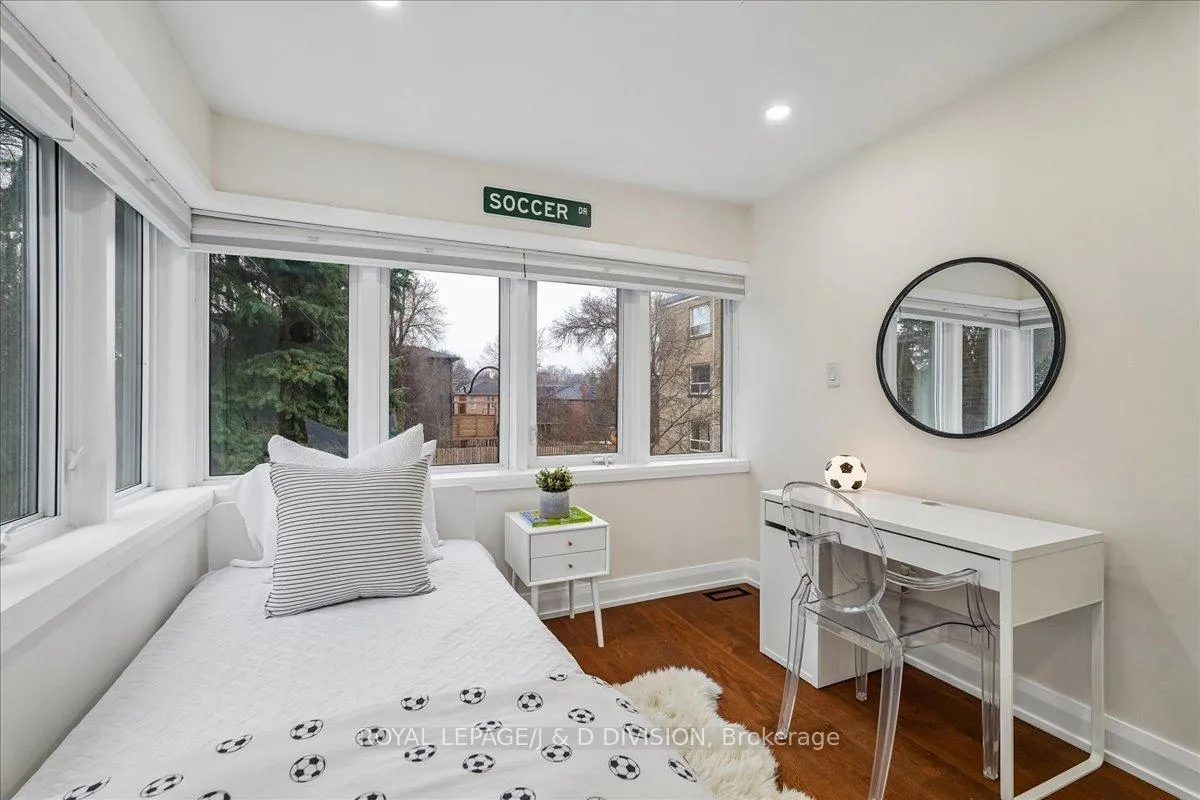 Photo 22 of 159 Ranleigh Avenue, Toronto, Lawrence Park North — HOMEH
