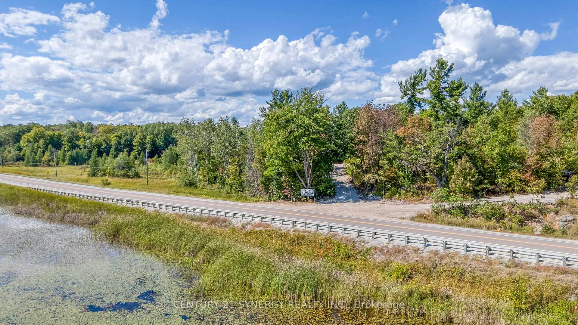 Photo 5 of 21520 Highway 7, Tay Valley, Bathurst/Burgess & Sherbrooke (South Sherbrooke) Twp — HOMEH