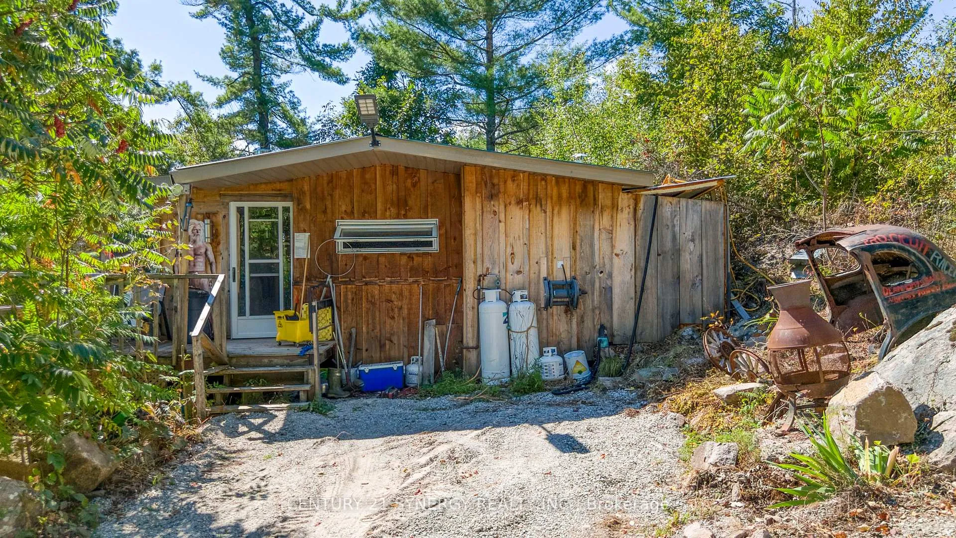 Photo 18 of 21520 Highway 7, Tay Valley, Bathurst/Burgess & Sherbrooke (South Sherbrooke) Twp — HOMEH