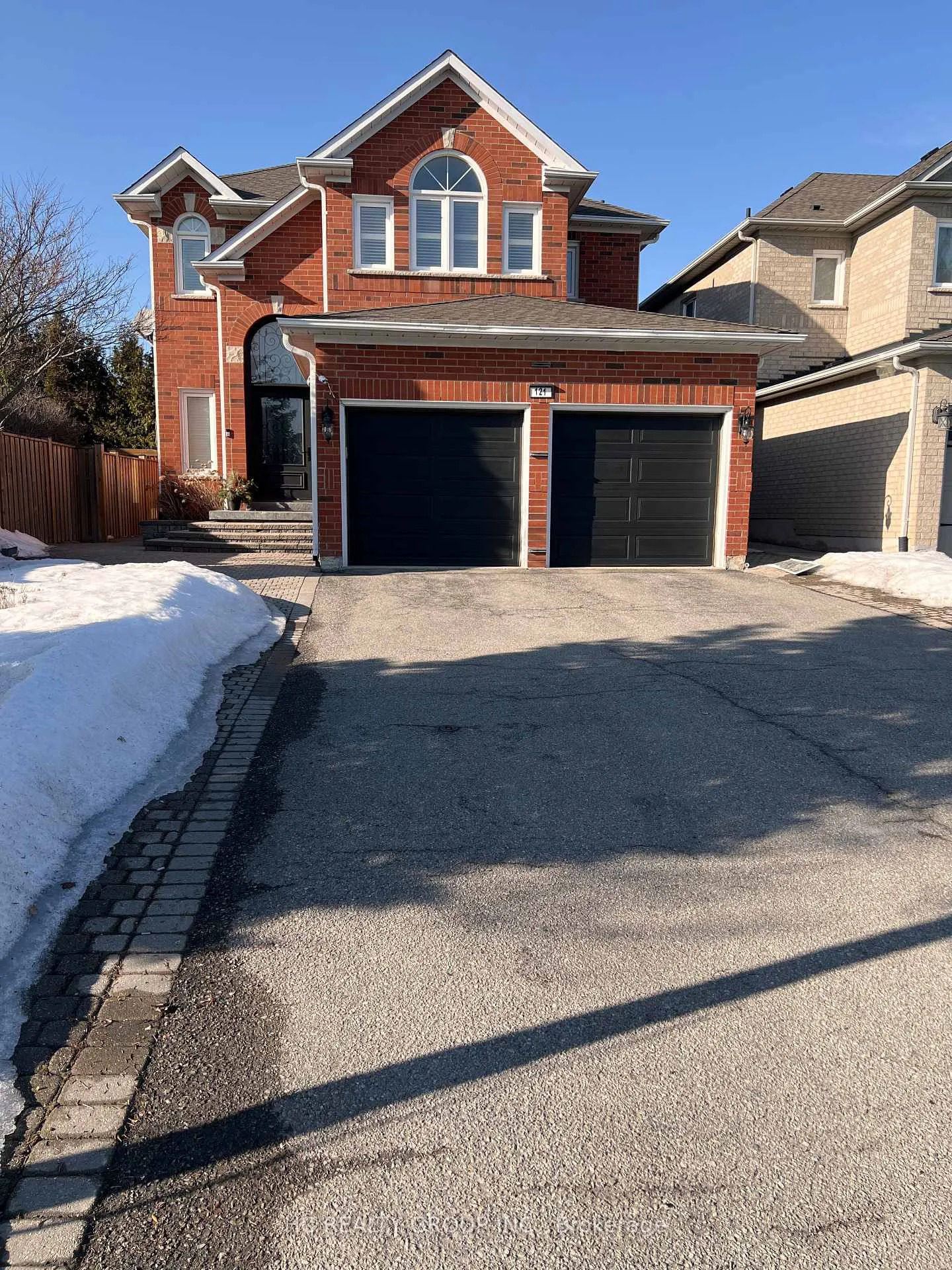 Front of 121 Kirkbride Crescent
