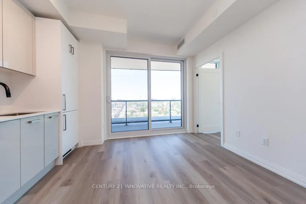 Photo 13 of Unit 1511, 280 Dundas Street W, Toronto, Kensington-Chinatown — HOMEH