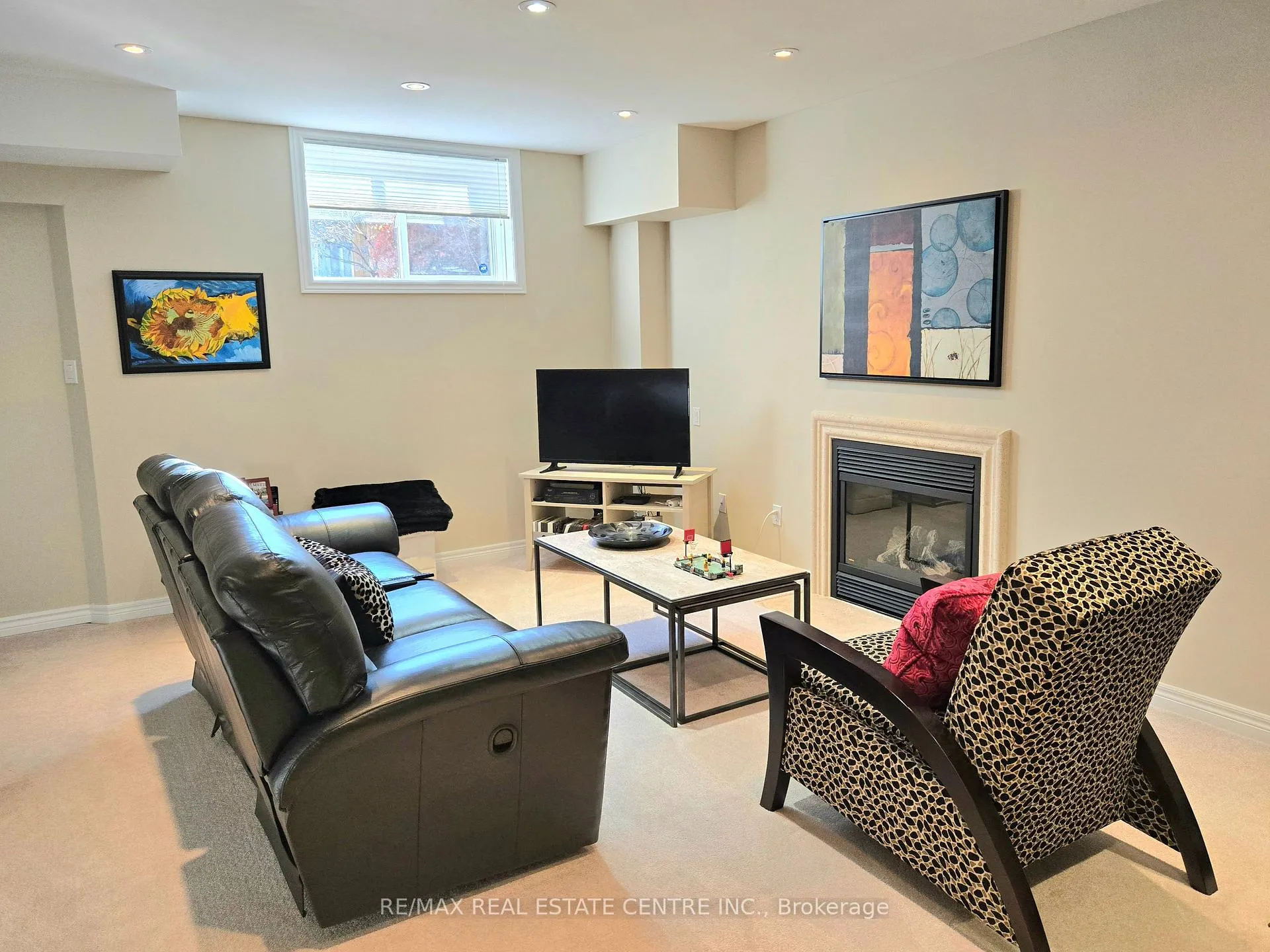 Photo 13 of 539 Douglas Avenue, Toronto, Bedford Park-Nortown — HOMEH