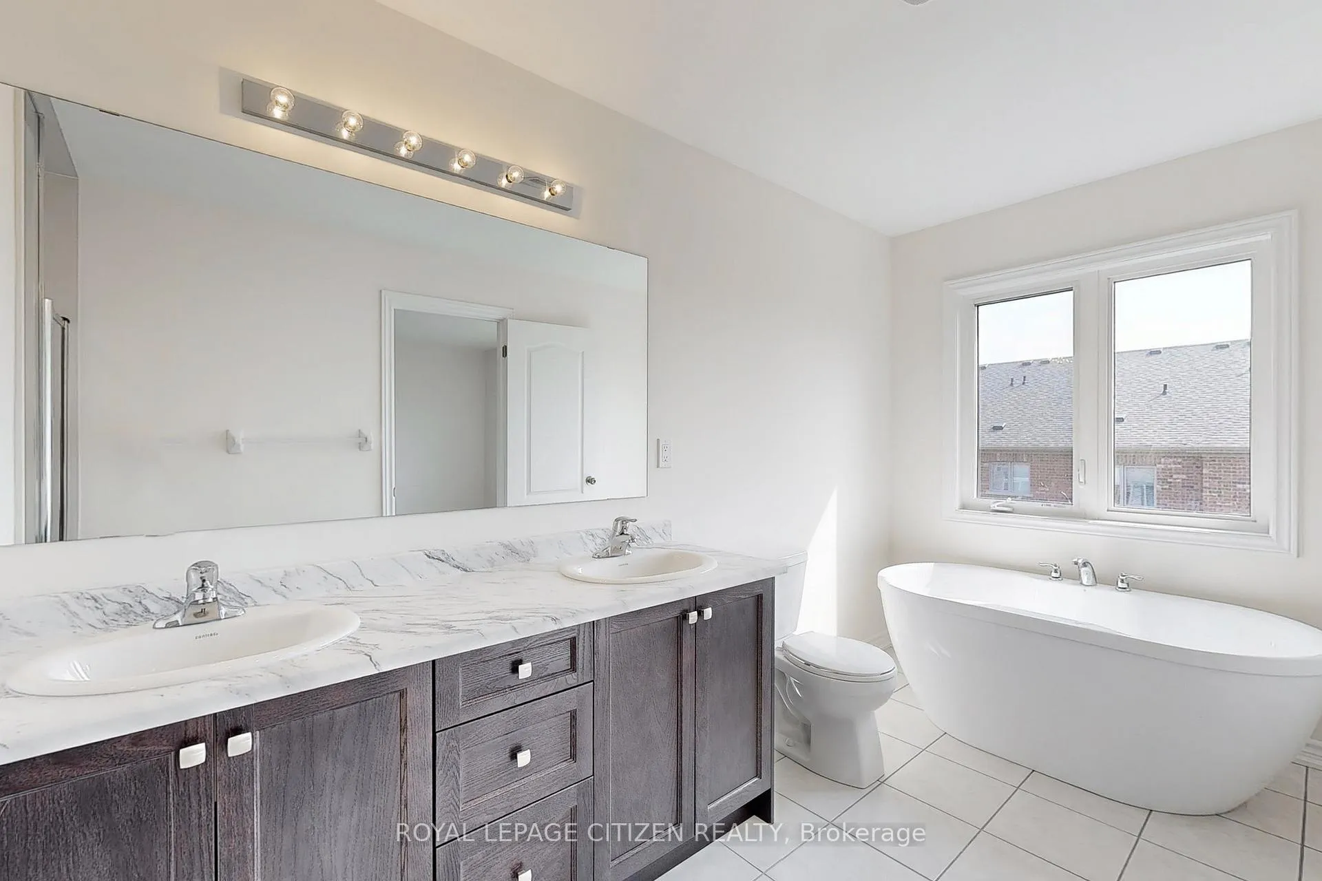 Photo 26 of 113 North Garden Boulevard, Scugog, Port Perry — HOMEH