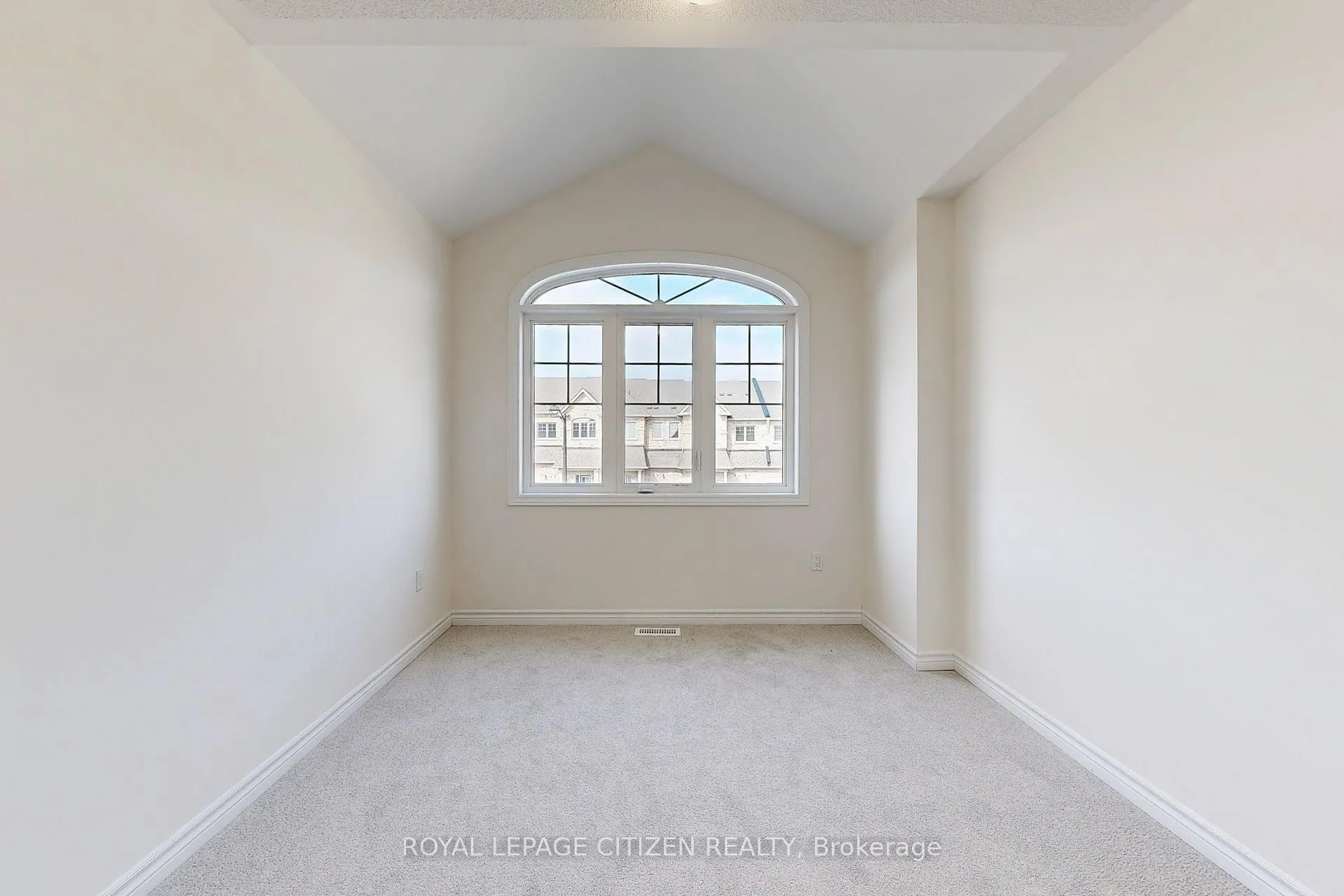 Photo 29 of 113 North Garden Boulevard, Scugog, Port Perry — HOMEH