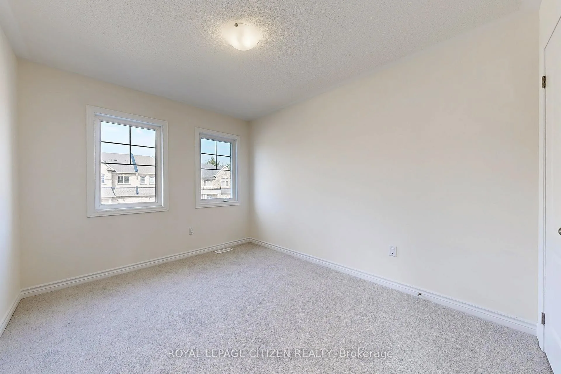 Photo 34 of 113 North Garden Boulevard, Scugog, Port Perry — HOMEH