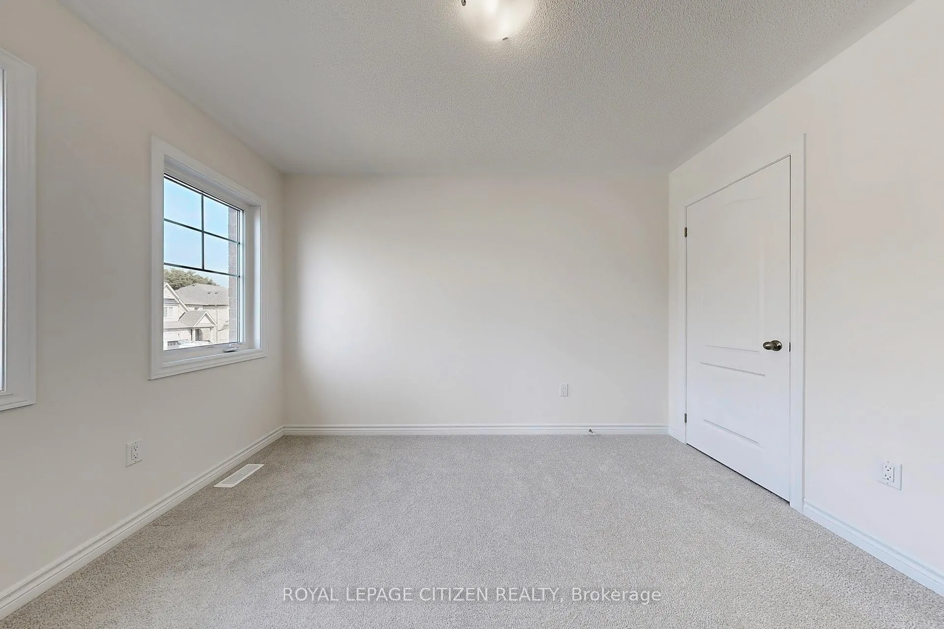 Photo 37 of 113 North Garden Boulevard, Scugog, Port Perry — HOMEH