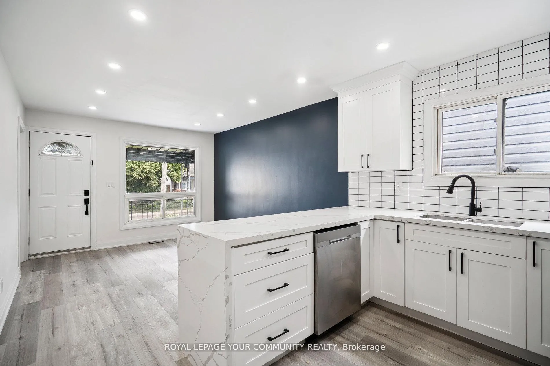 Photo 13 of 8 Merchison Avenue, Hamilton, Homeside — HOMEH