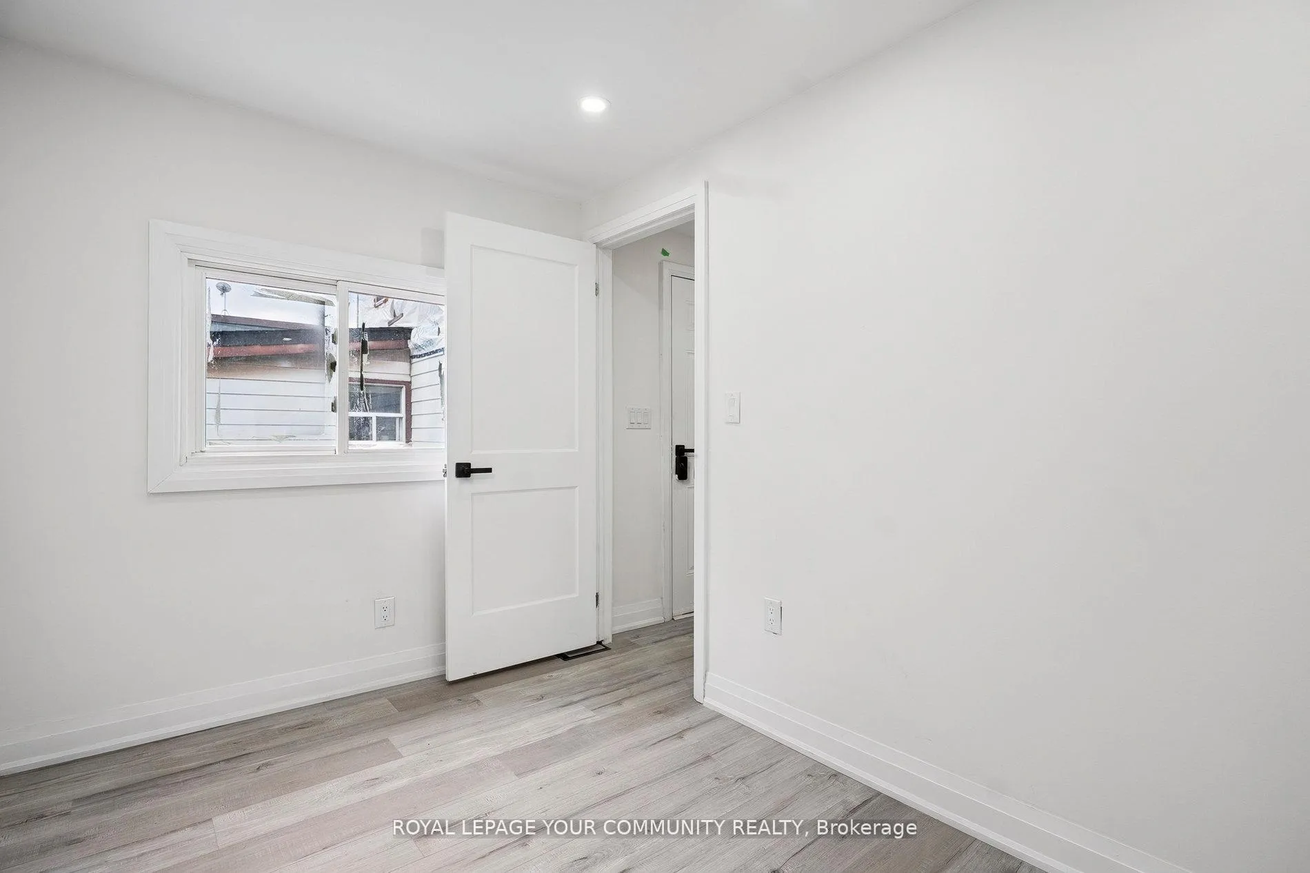 Photo 16 of 8 Merchison Avenue, Hamilton, Homeside — HOMEH
