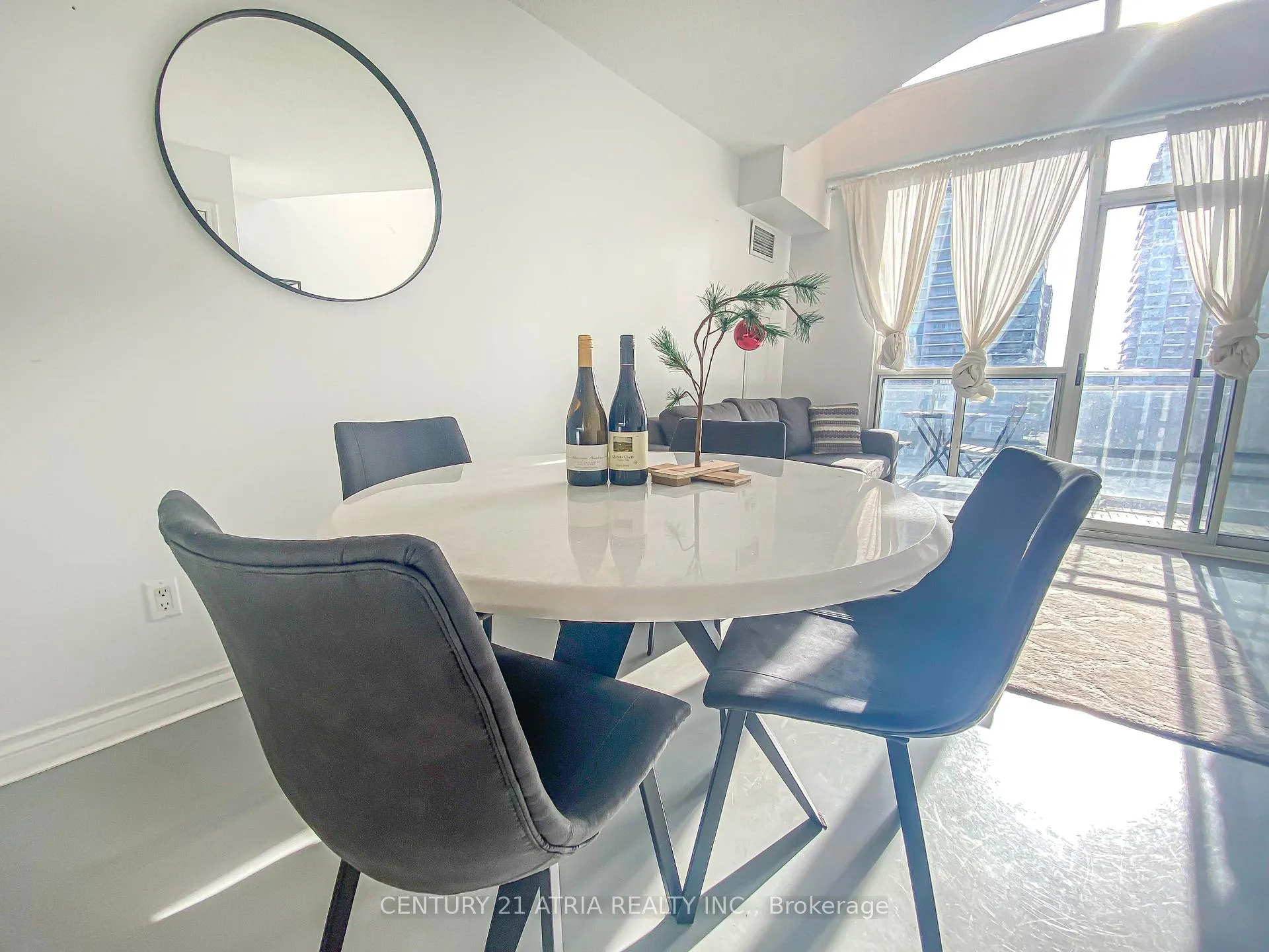 Photo 7 of Unit 639, 1029 King Street W, Toronto, Waterfront Communities — HOMEH
