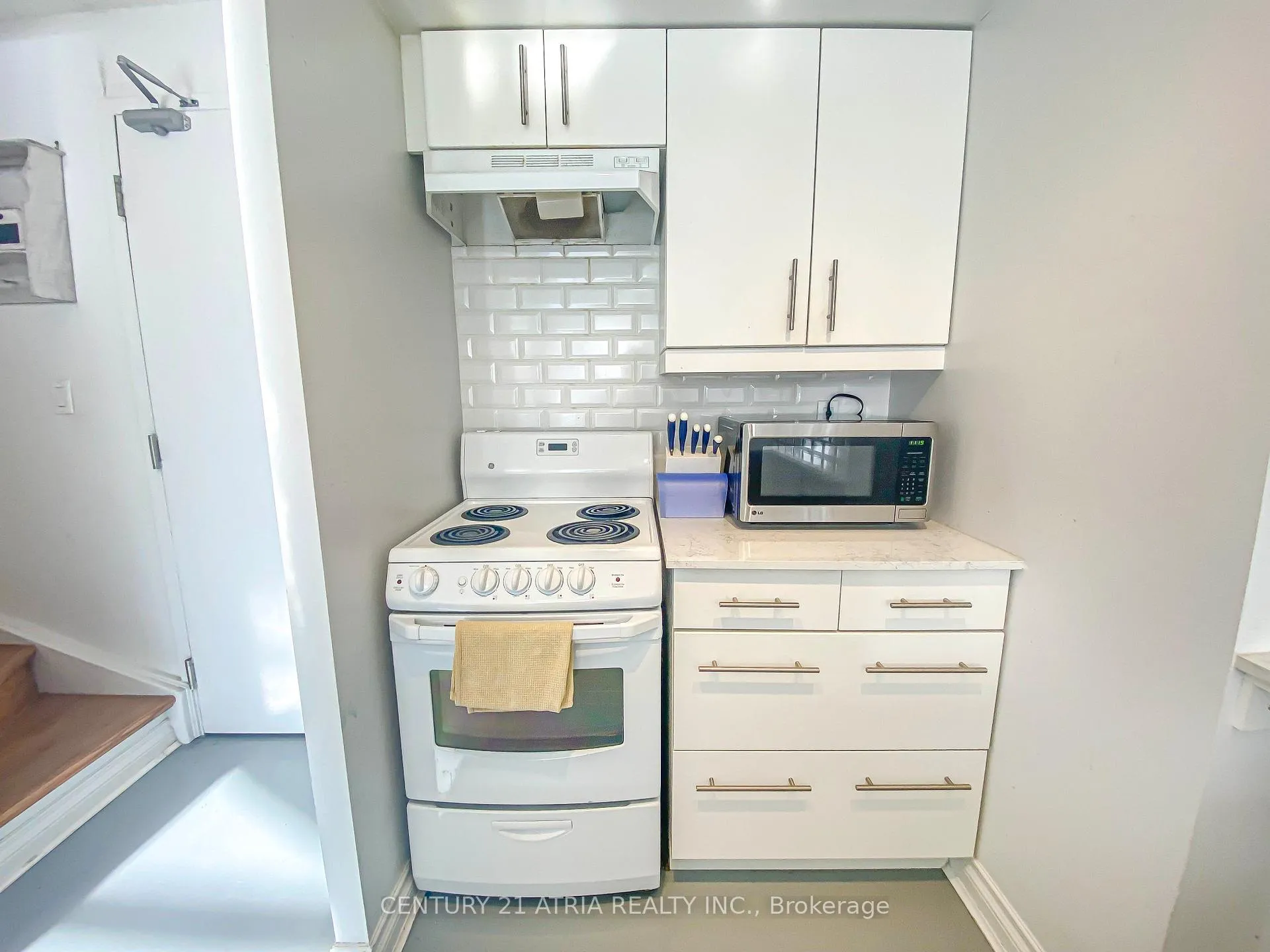 Photo 11 of Unit 639, 1029 King Street W, Toronto, Waterfront Communities — HOMEH