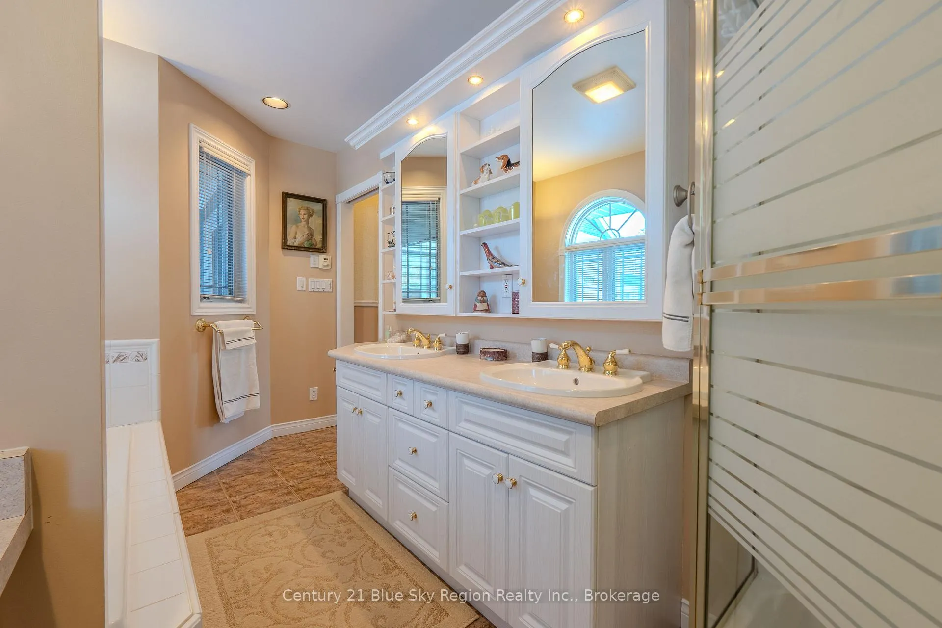 Photo 18 of 422 Osprey Crescent, Callander — HOMEH