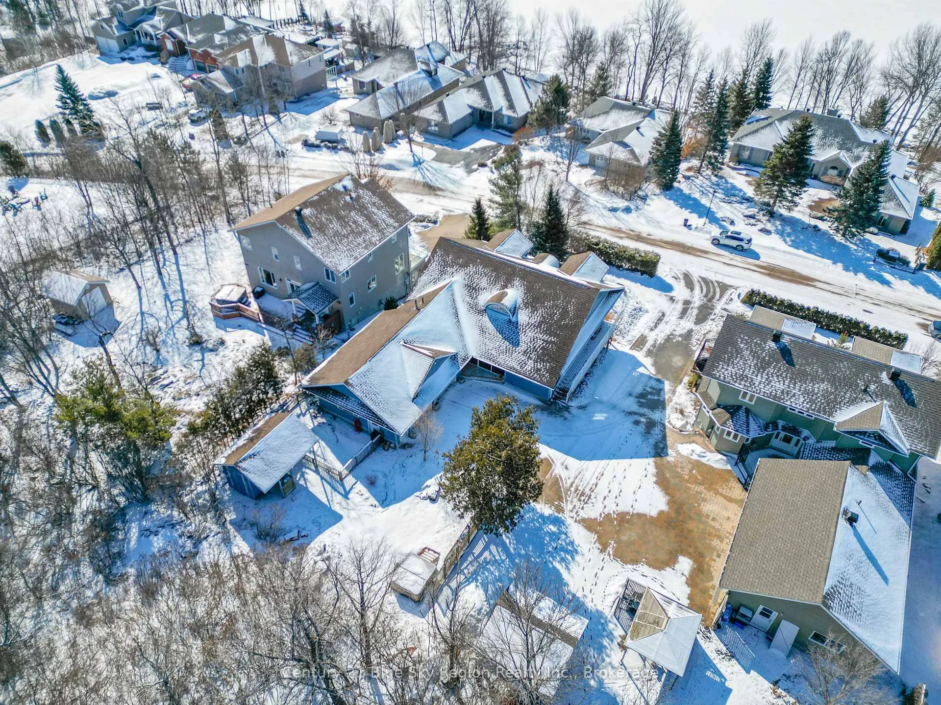 Photo 40 of 422 Osprey Crescent, Callander — HOMEH