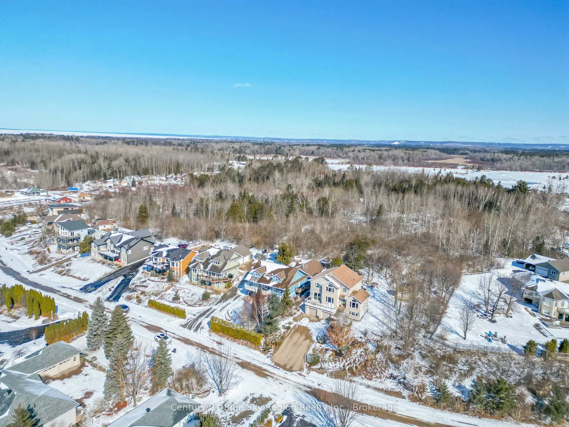 Photo 45 of 422 Osprey Crescent, Callander — HOMEH