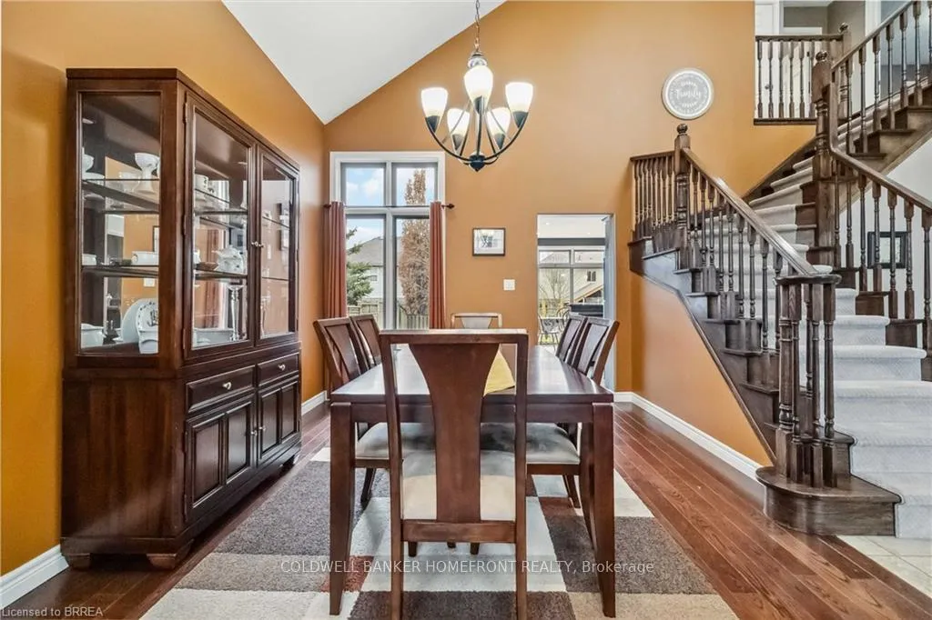 Photo 4 of 16 Freeman Street, Brant, Paris — HOMEH