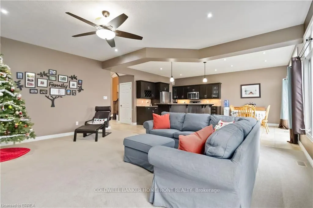 Photo 7 of 16 Freeman Street, Brant, Paris — HOMEH