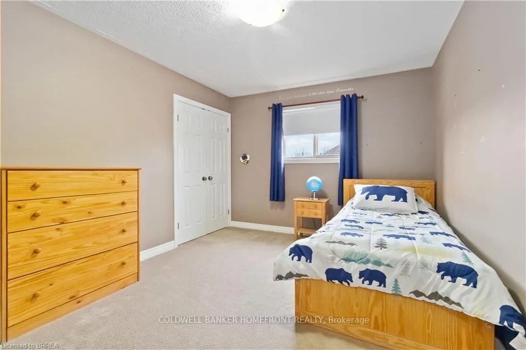 Photo 23 of 16 Freeman Street, Brant, Paris — HOMEH