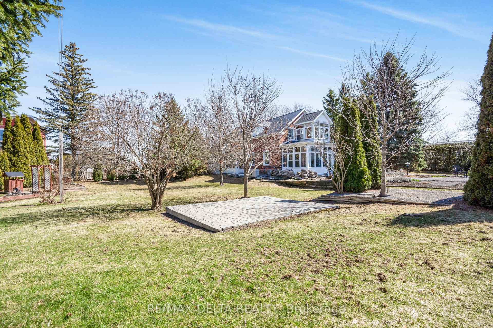 Photo 10 of 35 Union Street, Champlain, Vankleek Hill — HOMEH