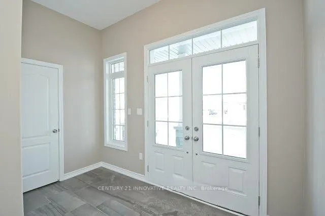 Photo 2 of 198 Crombie Street, Clarington, Bowmanville — HOMEH