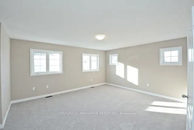 Photo 13 of 198 Crombie Street, Clarington, Bowmanville — HOMEH