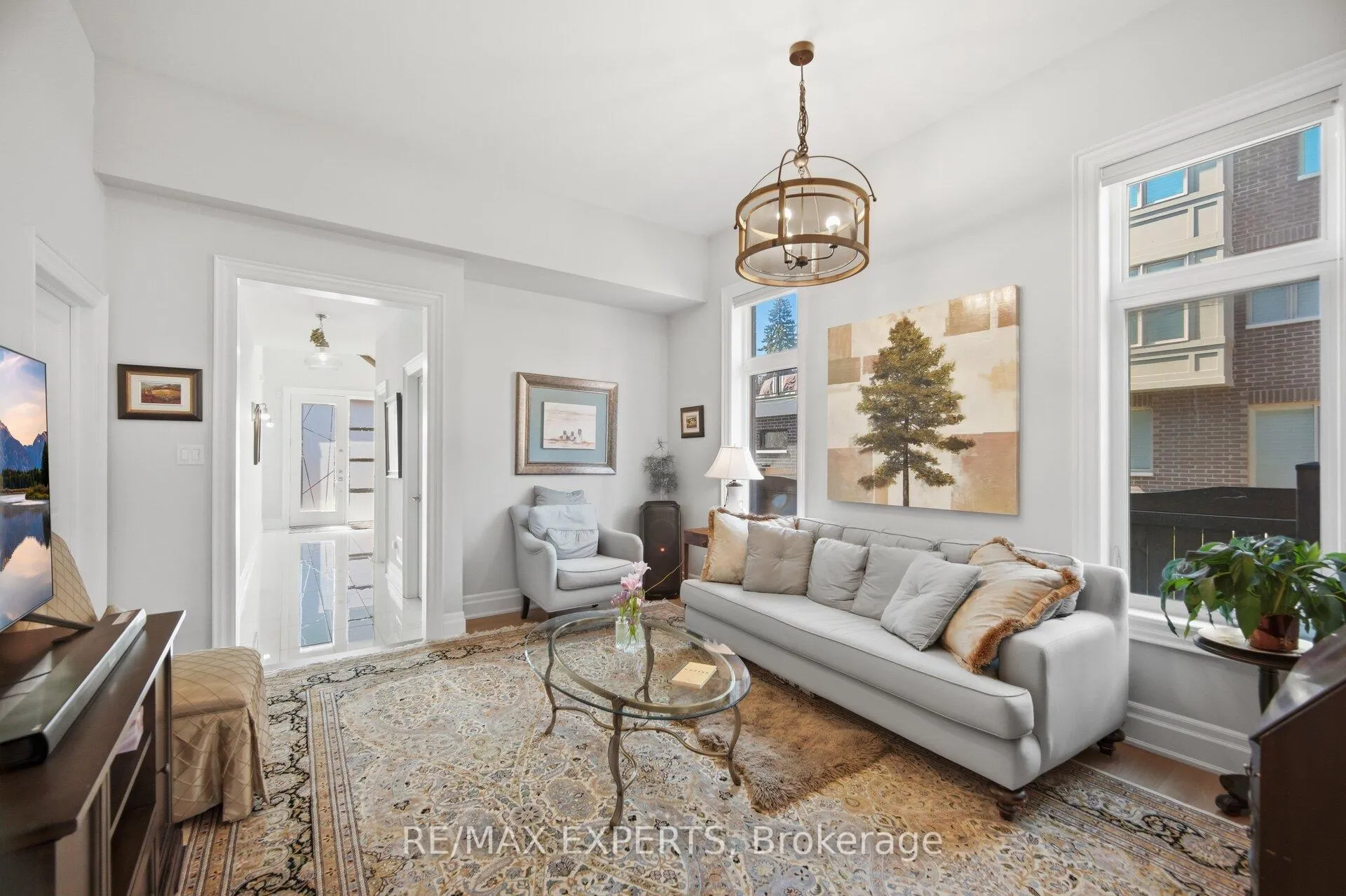 Photo 7 of 22 Kipling Grove Court, Etobicoke, Princess-Rosethorn — HOMEH