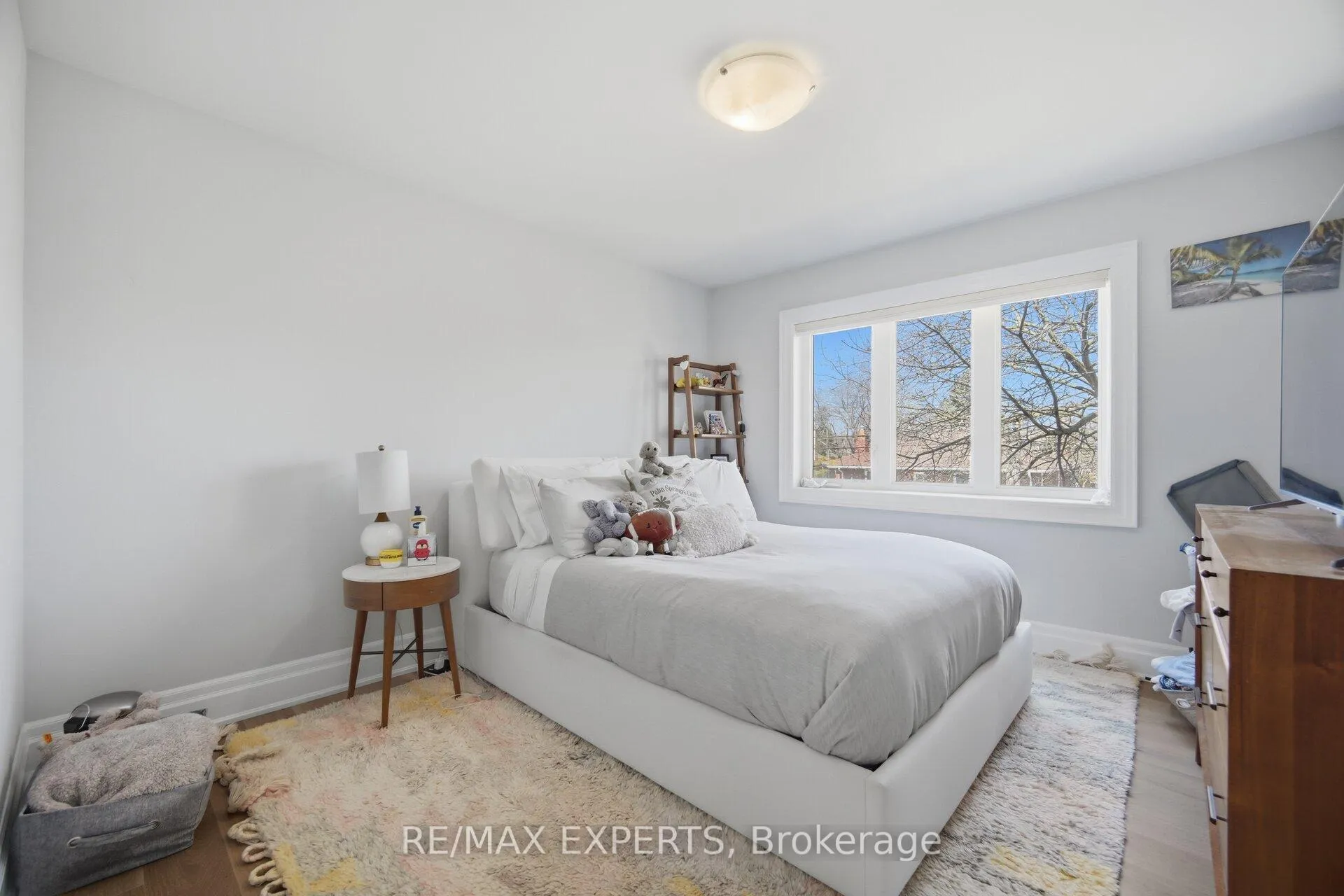 Photo 25 of 22 Kipling Grove Court, Etobicoke, Princess-Rosethorn — HOMEH