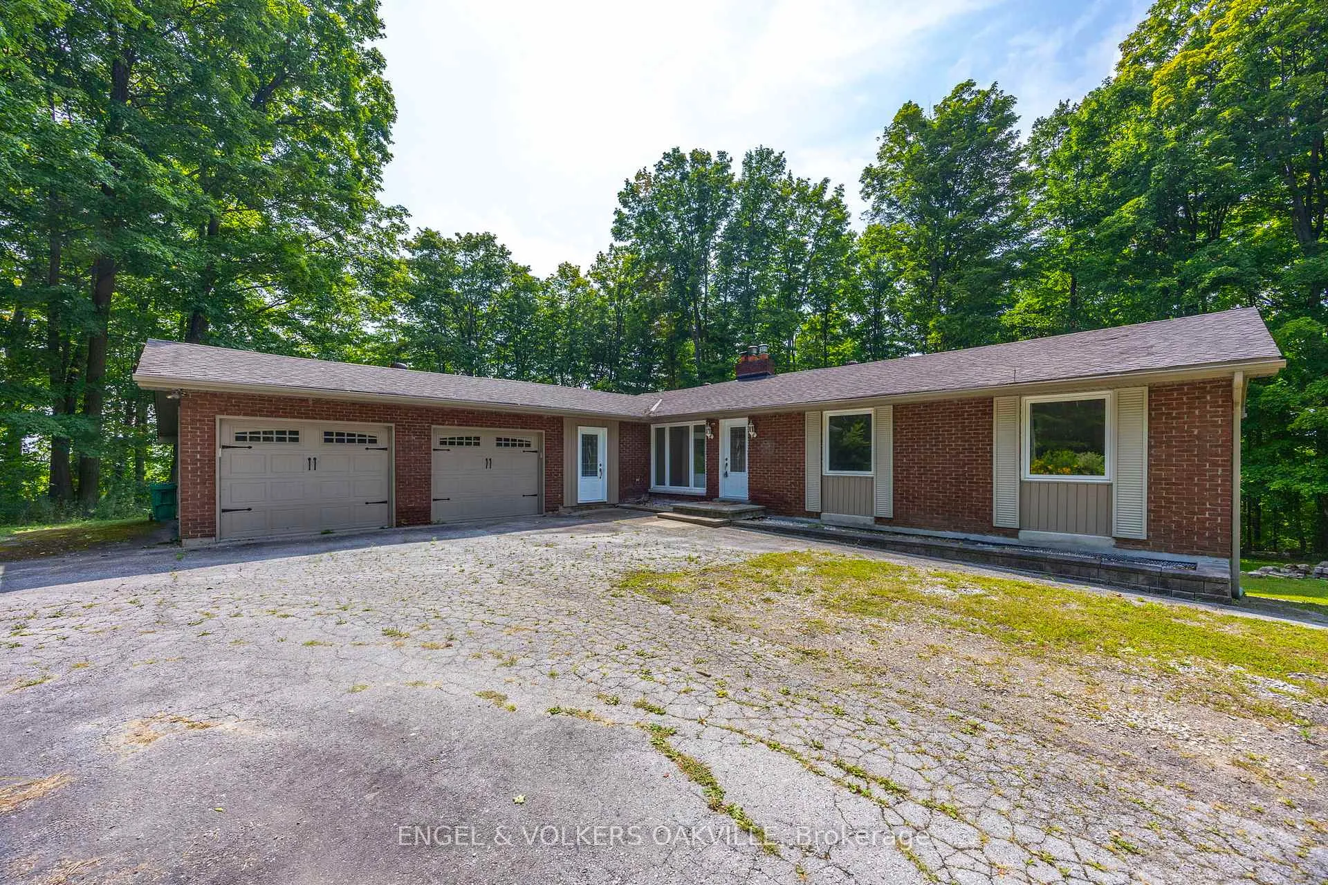 Photo 5 of 10177 Old Church Road S, Caledon, Palgrave — HOMEH