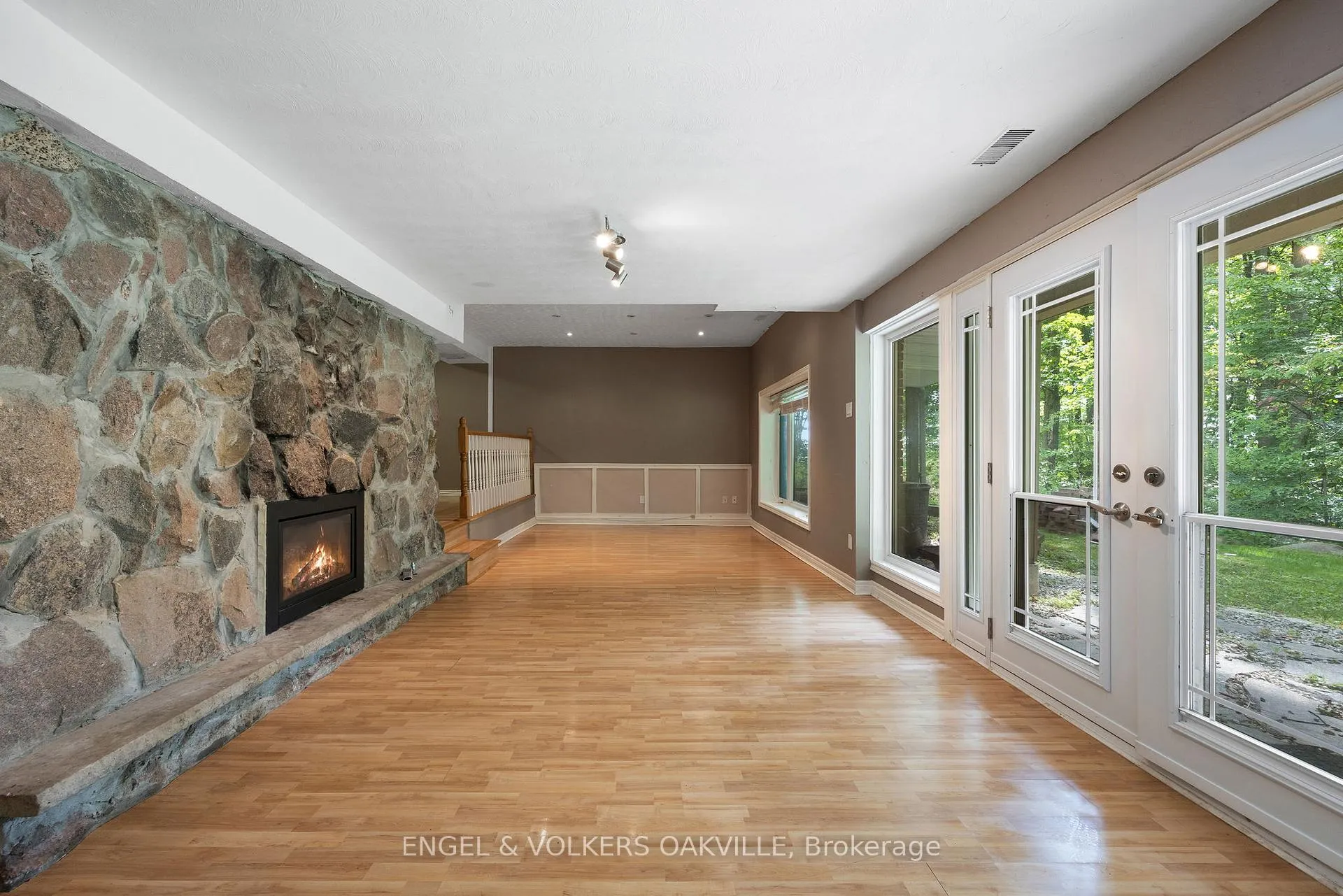 Photo 20 of 10177 Old Church Road S, Caledon, Palgrave — HOMEH