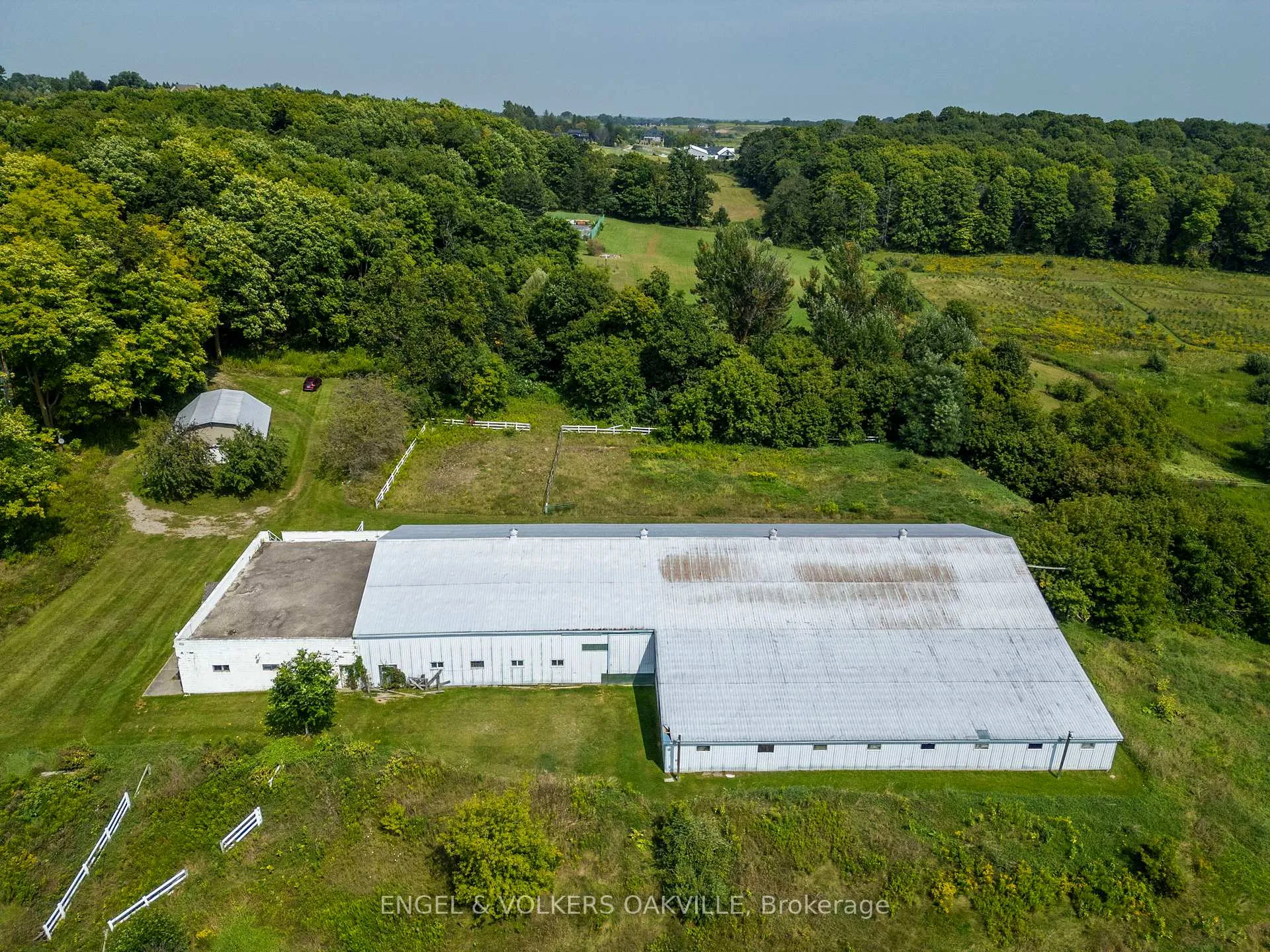 Photo 31 of 10177 Old Church Road S, Caledon, Palgrave — HOMEH