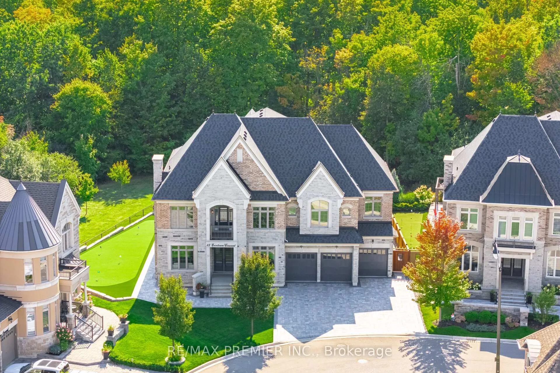 Front of 18 Erintown Crescent