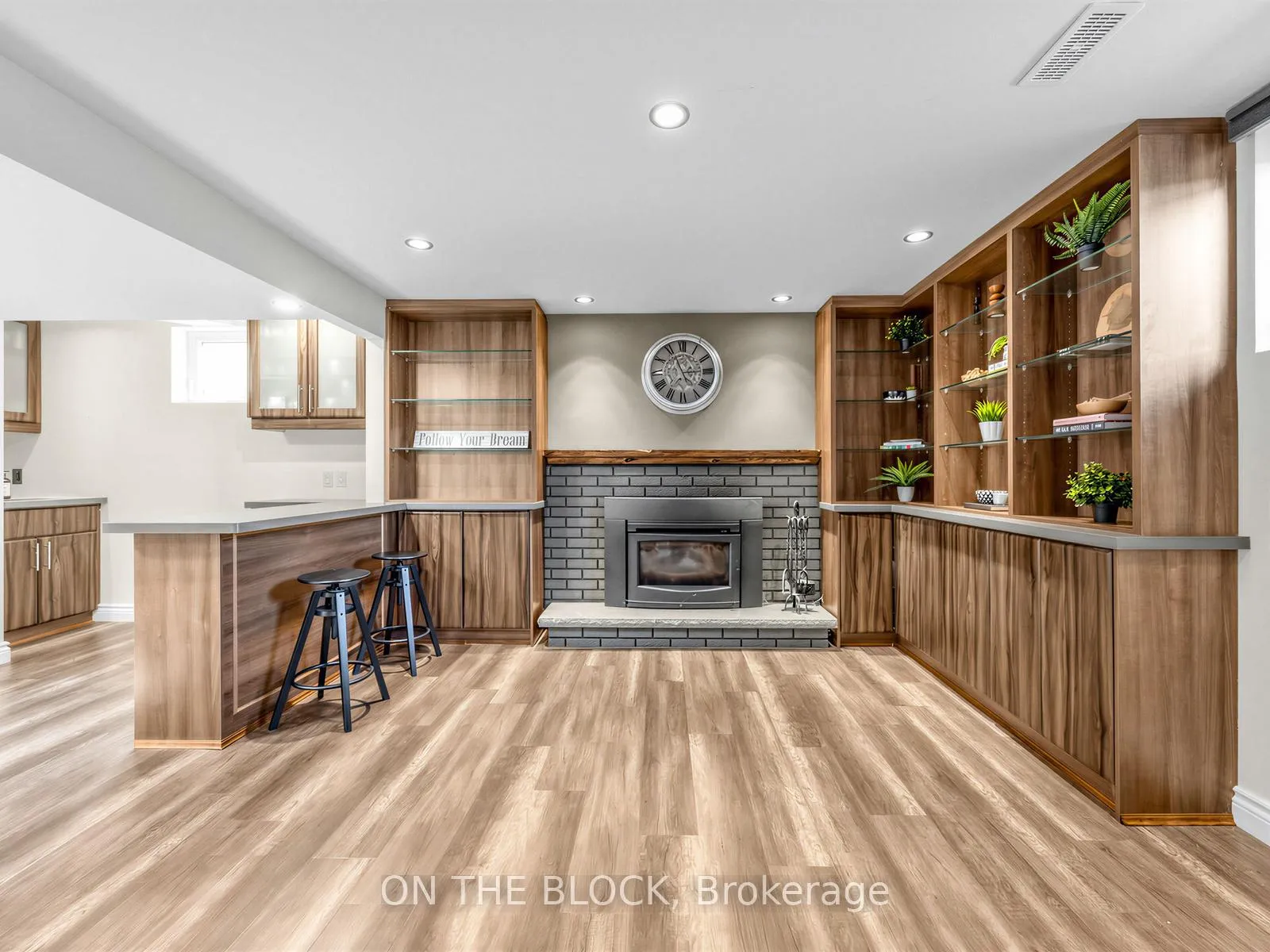 Photo 31 of 41 Eastlea Crescent, Scarborough, L'Amoreaux — HOMEH
