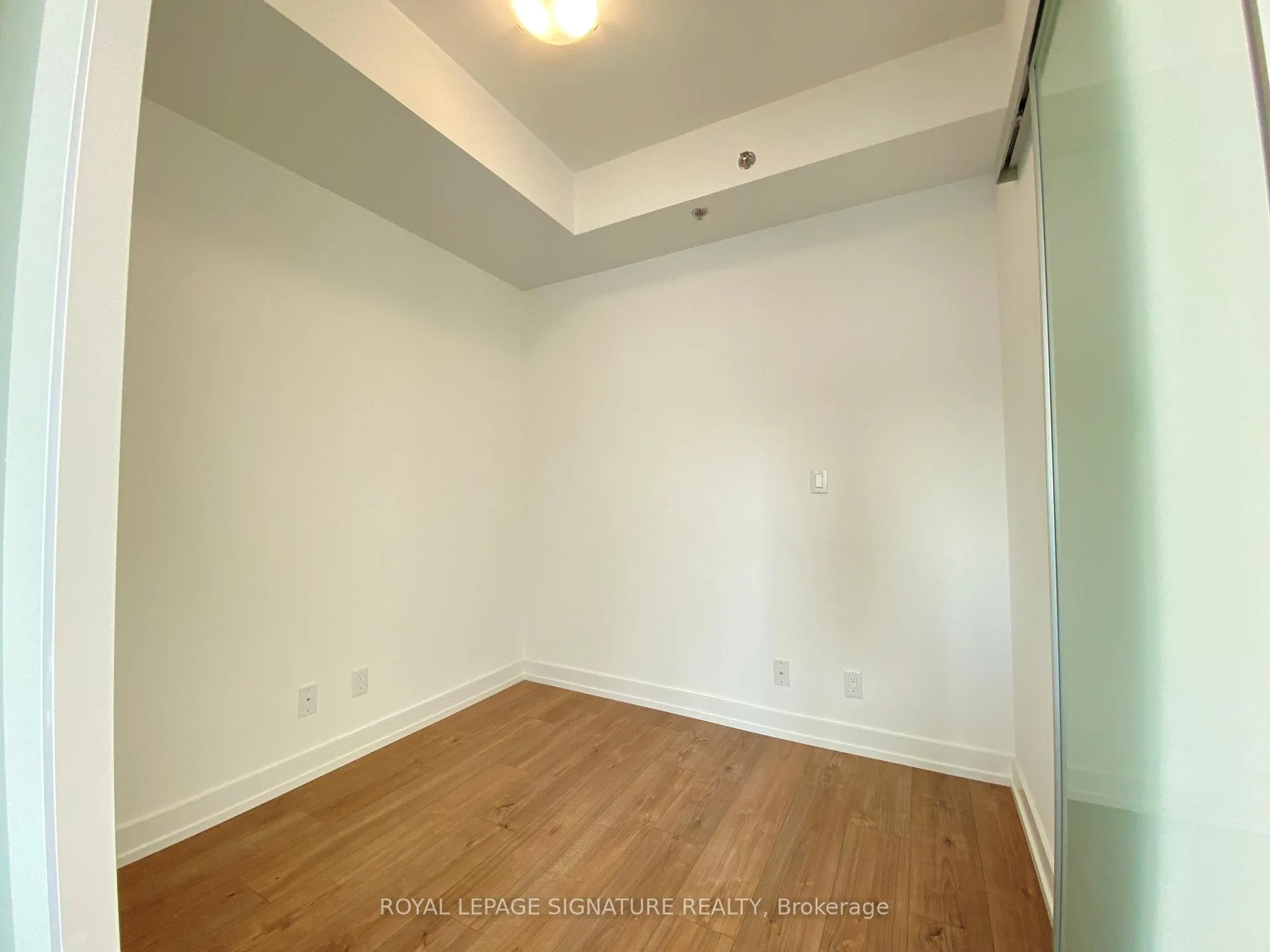 Photo 4 of Unit 903, 203 College Street, Toronto, Kensington-Chinatown — HOMEH