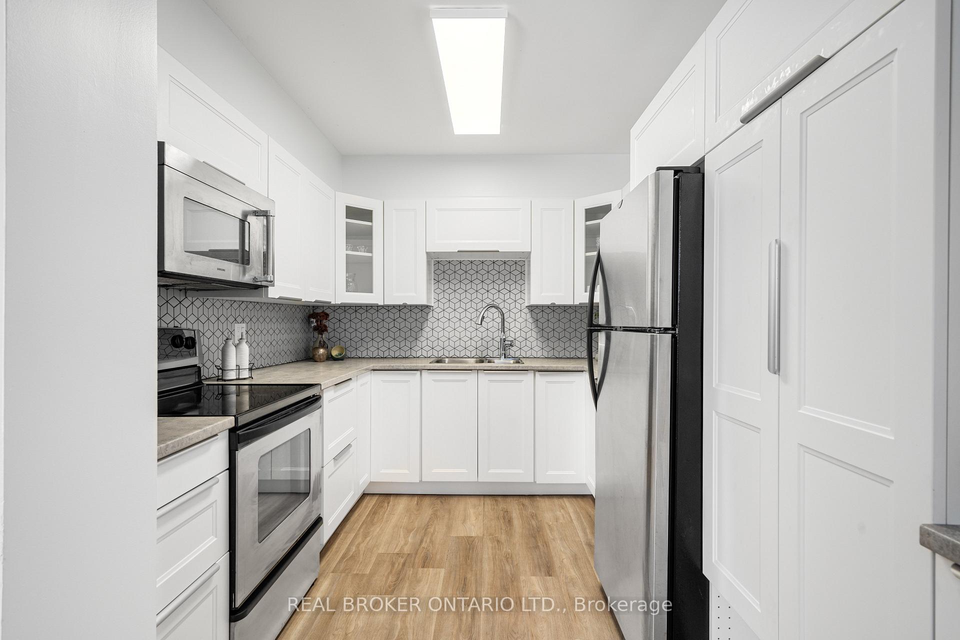 Photo 5 of 95 Nelson Street W, Carleton Place — HOMEH