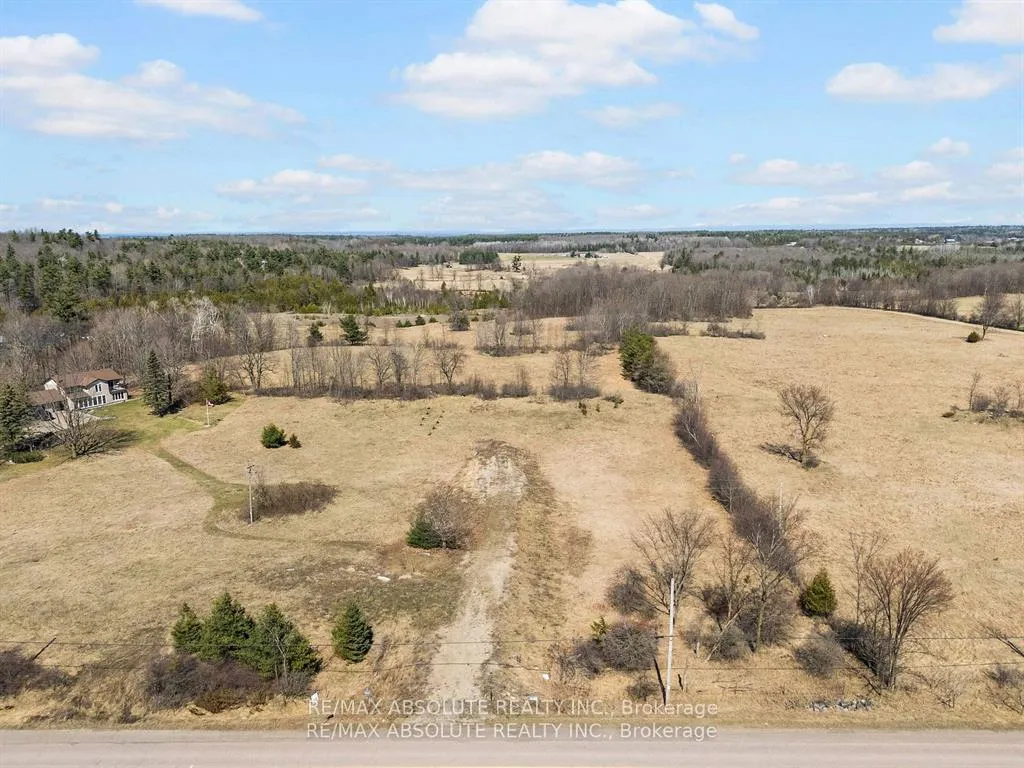 Photo 2 of 01 Burnstown Road, McNab/Braeside, Mcnab/Braeside Twps — HOMEH
