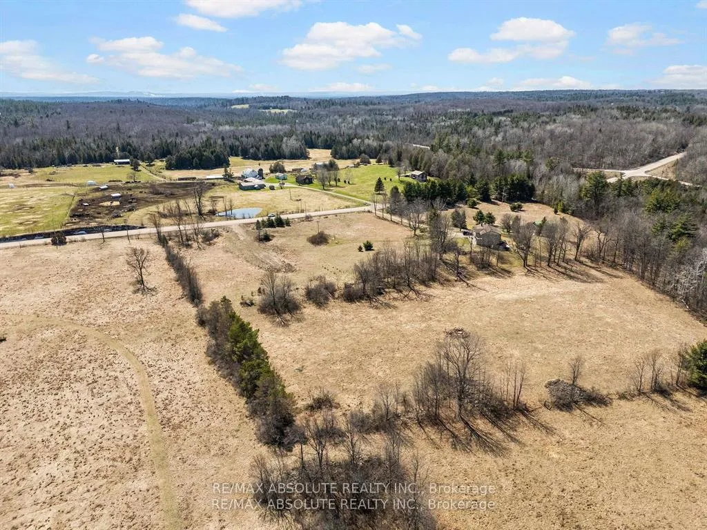 Photo 6 of 01 Burnstown Road, McNab/Braeside, Mcnab/Braeside Twps — HOMEH