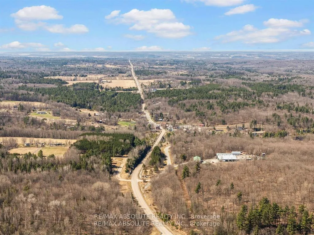 Photo 8 of 01 Burnstown Road, McNab/Braeside, Mcnab/Braeside Twps — HOMEH