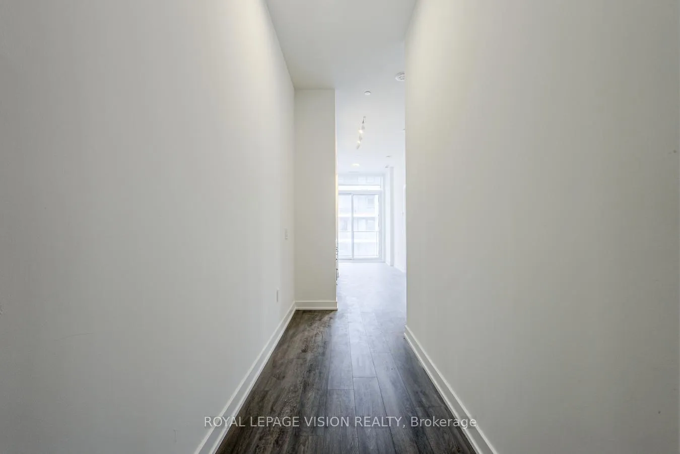 Photo 7 of Unit PH22, 9 Tecumseth Street, Toronto, Niagara — HOMEH