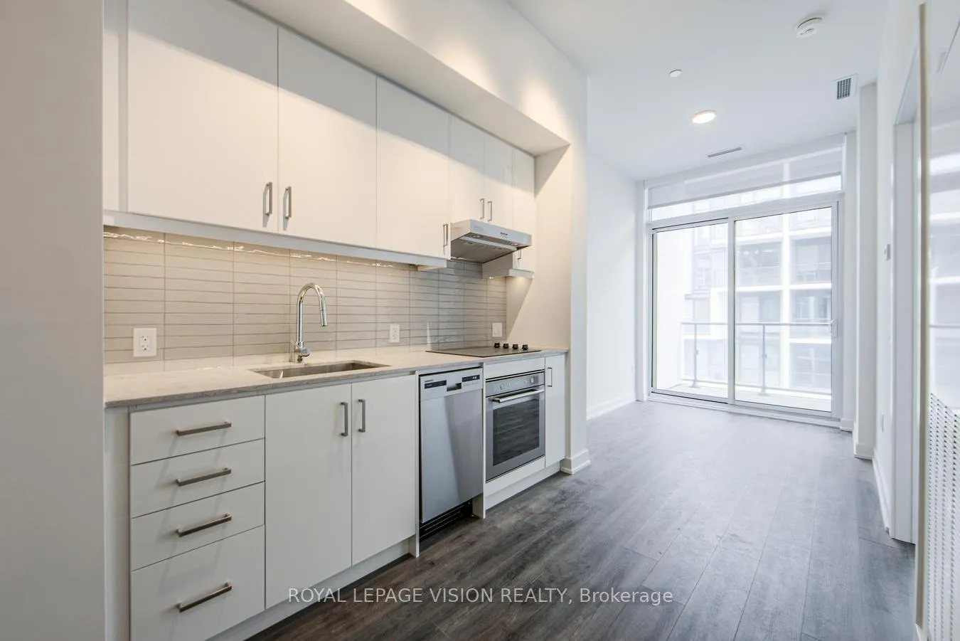 Photo 9 of Unit PH22, 9 Tecumseth Street, Toronto, Niagara — HOMEH