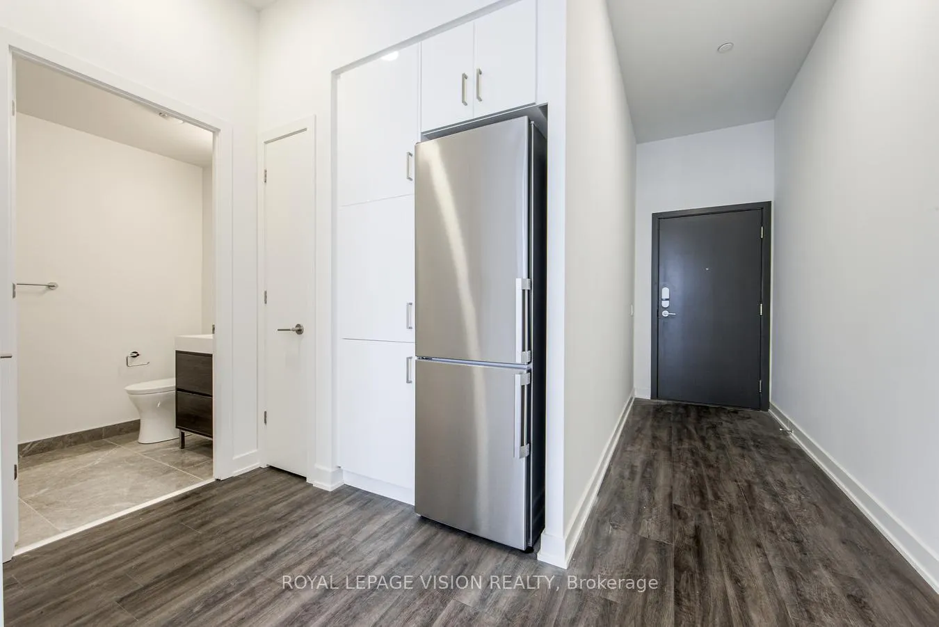 Photo 12 of Unit PH22, 9 Tecumseth Street, Toronto, Niagara — HOMEH